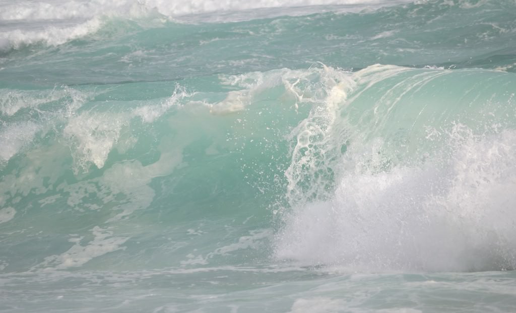 Wave crashing